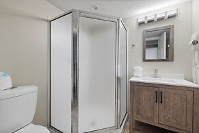 Pelican Beach 1709 1 Bedroom Condo