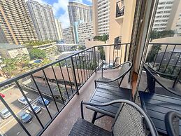 Homey Aqua Palms Studio Condo by RedAwning