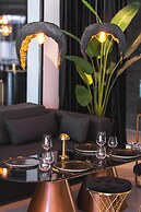 Luff Living Adult Only (+12)