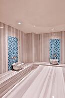 Luff Living Adult Only (+12)