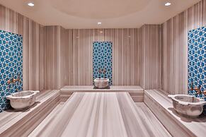 Luff Living Adult Only (+12)