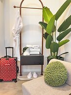 Luff Living Adult Only (+12)