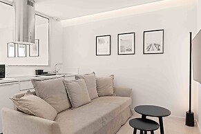 Phaedrus Living: Limassol Seaside Residences 06