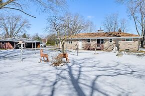 Wausau Home w/ Yard: 1 Mi to Granite Peak Ski Area