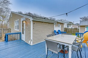 Cape May Home w/ Deck ~ 2 Mi to Beach!