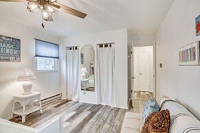 Cape May Home w/ Deck ~ 2 Mi to Beach!