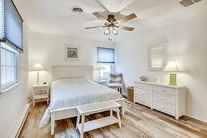 Cape May Home w/ Deck ~ 2 Mi to Beach!