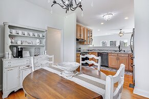 Bright & Elegant Home in High Point w/ Deck!