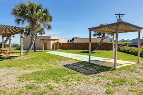Direct Beach Access: Sunny Port Aransas Condo
