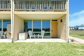 Direct Beach Access: Sunny Port Aransas Condo