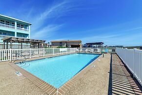 Direct Beach Access: Sunny Port Aransas Condo