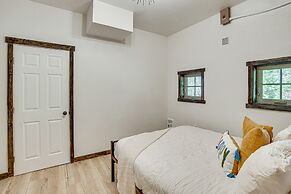 Cle Elum Cabin w/ Hot Tub, Fire Pit & Deck!