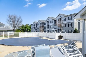 Community Pool & Private Balcony: Chic Lewes Gem