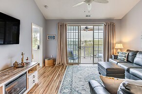 3 Mi to Beach: NMB Golf Resort Condo