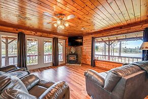 Broken Bow Cabin w/ Hot Tub & Fishing On-site!