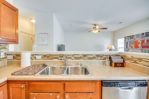 Cozy Greensboro Townhome w/ Community Pool & Grill