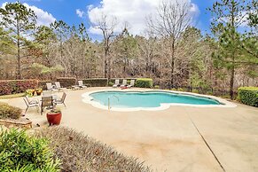 Lake Martin Condo w/ Community Perks & Views!