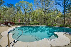 Lake Martin Condo w/ Community Perks & Views!