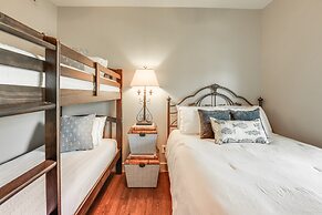 Lake Martin Condo w/ Community Perks & Views!