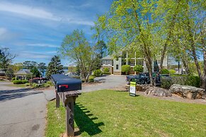 Lake Martin Condo w/ Community Perks & Views!