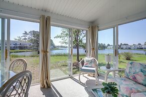 Townhouse in Mallard Lakes w/ Porch & Water Views