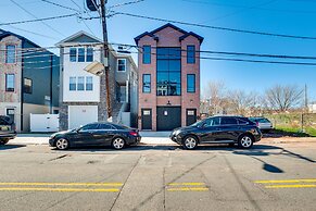 Luxe Newark Retreat w/ Rooftop Deck: Pets Welcome!