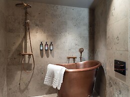 Elite Hotel Frost – Hotel & Spa