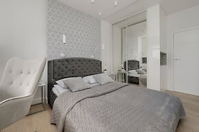 Żwirki Apartment Łódź by Renters