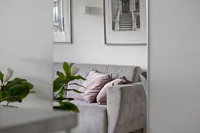 Żwirki Apartment Łódź by Renters