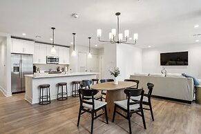 The Eleanor New Orleans