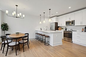 The Eleanor New Orleans