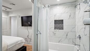 The Eleanor New Orleans