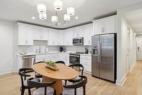 The Eleanor New Orleans