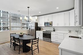 The Eleanor New Orleans