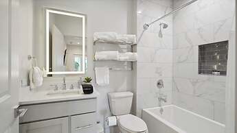 The Eleanor New Orleans