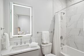 The Eleanor New Orleans