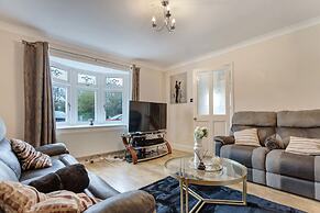 Impeccable 3-bed House in Basildon