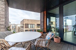 Rockstar Fish Island Penthouse