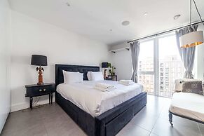 Rockstar Fish Island Penthouse