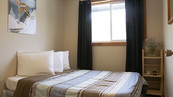 Tyrolean 4 Bedroom Condo Blue Mountain