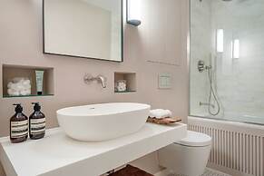 Notting Hill Gate Residence II