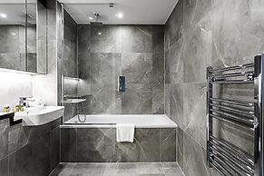 Icon Tower Flat One - North Acton