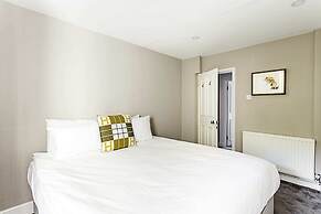 Idyllic Islington Flat