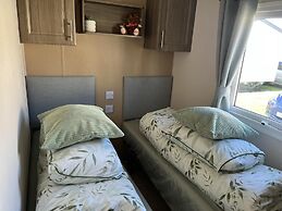 2 Bed Caravan Pets go Free at Heacham Beach