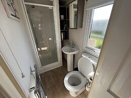 2 Bed Caravan Pets go Free at Heacham Beach