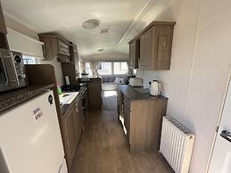 2 Bed Caravan Pets go Free at Heacham Beach
