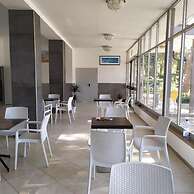 Hotel Madonna Del Pino