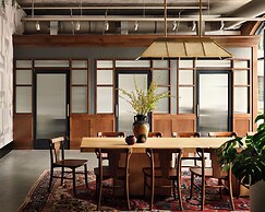 Memoir Wedgewood Houston