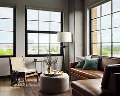 Memoir Wedgewood Houston