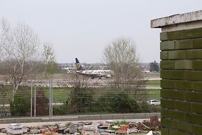 Flytosuite aeroporto attico mansarda